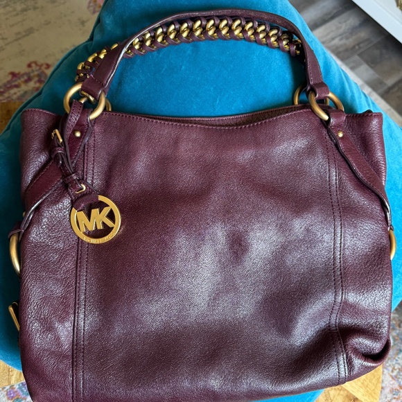 Michaels Kors bag - Picture 1 of 5